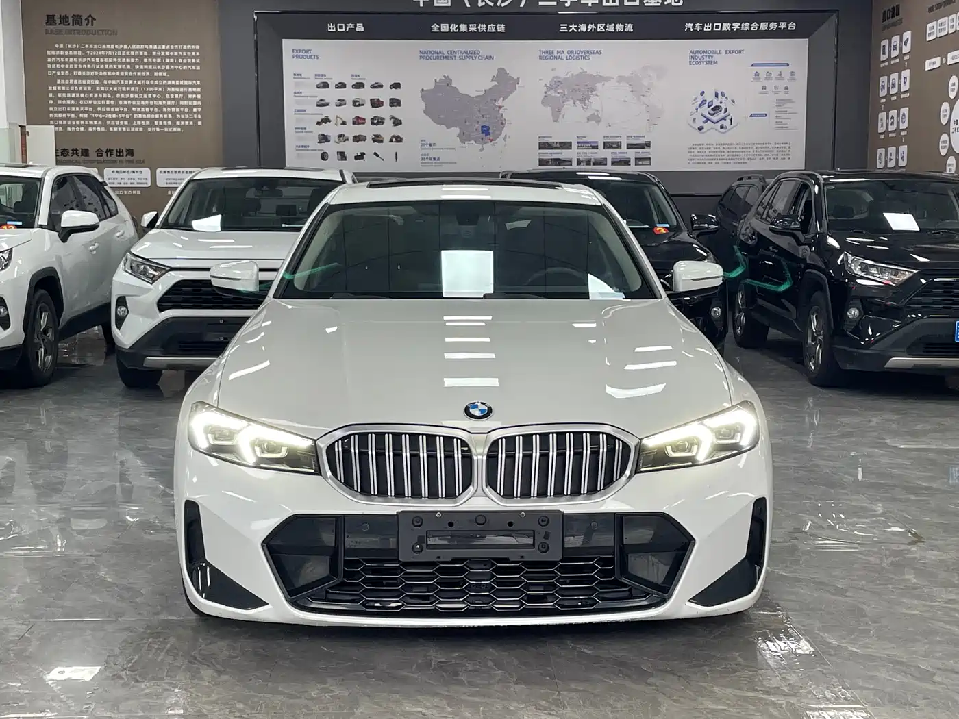 BMW 3 Series 2023 320Li M Sport Package фото 2