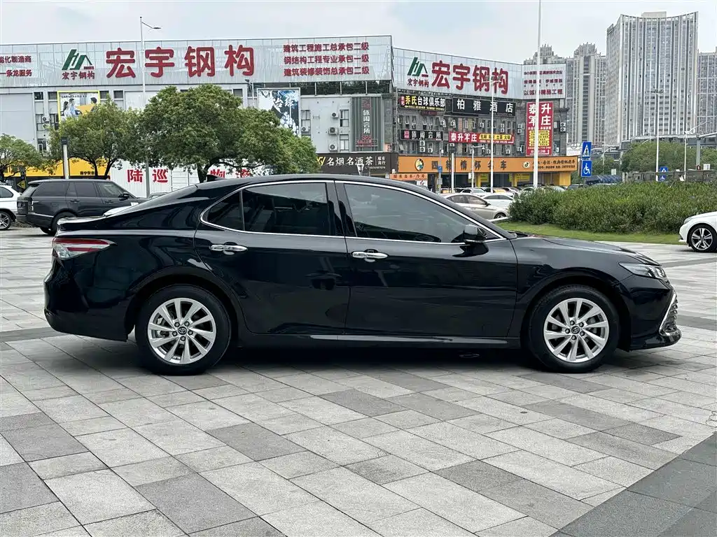 Toyota Camry 2021 2.0G Luxury Edition фото 5