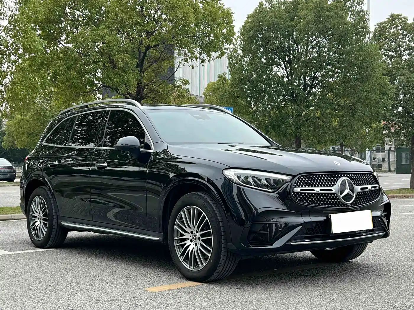 Mercedes-Benz GLC 2024 GLC 300 L 4MATIC Luxury 5-seater фото 3