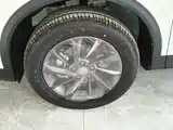 Фото 23 - Geely Coolray