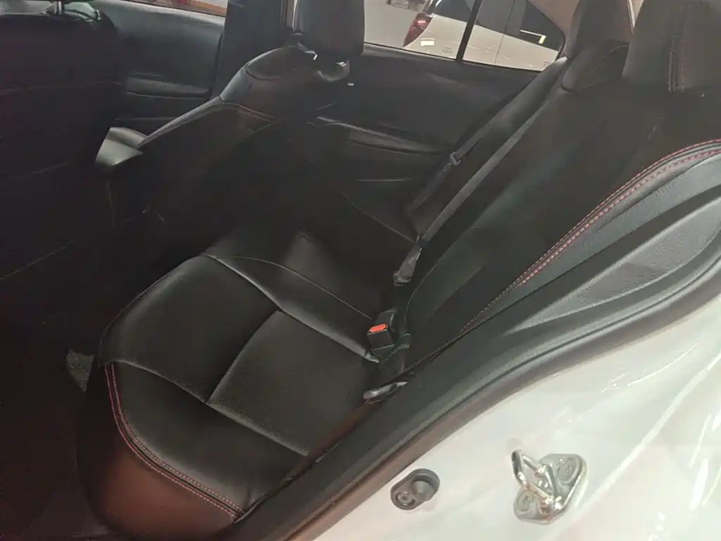 Toyota Corolla 2021 1.2T S-CVT Elite Edition фото 17