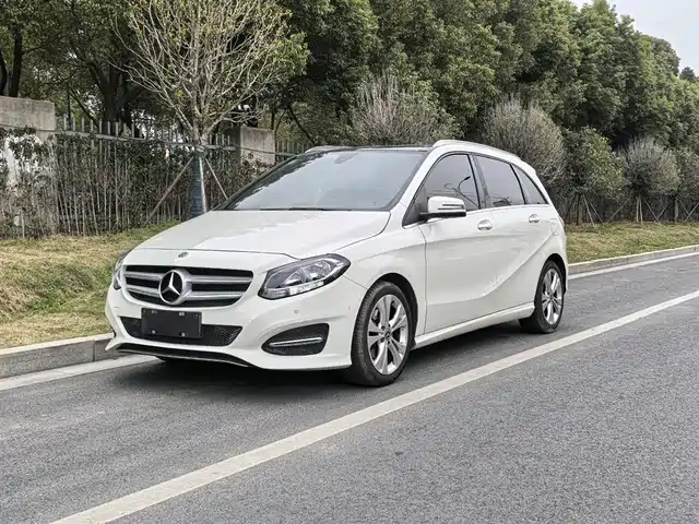 MERCEDES-BENZ B CLASS