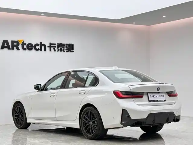 BMW 3 Series 2024 330Li M Sport Shadowline Package — фото 3