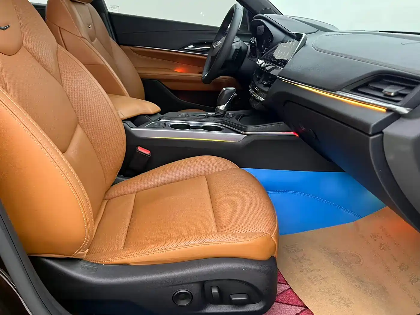 CADILLAC CT4