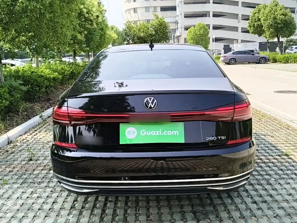 Volkswagen Passat 2024 280TSI Business Edition фото 6