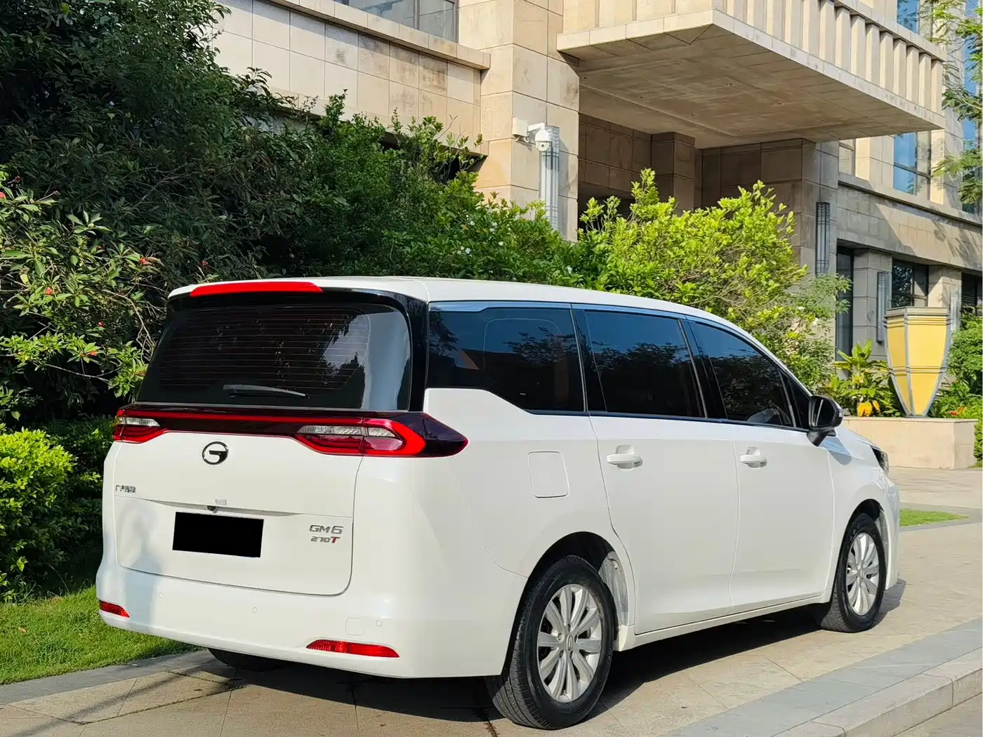 GAC Trumpchi Trumpchi M6 2021 PRO 270T Automatic Luxury Edition фото 4