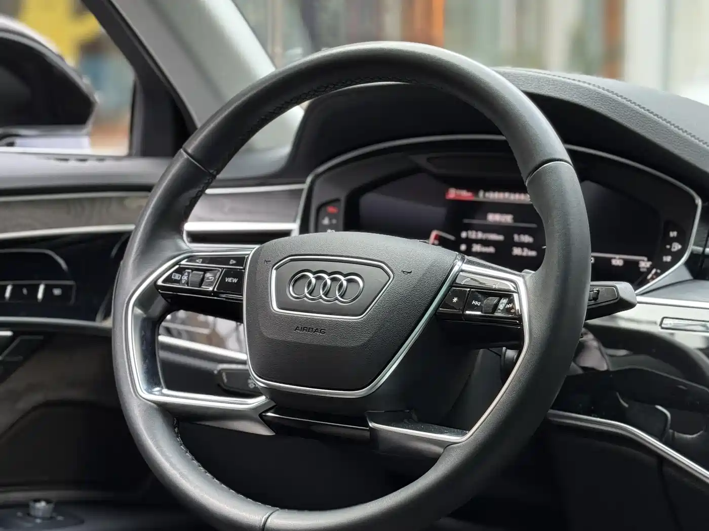 Audi A8 2022 A8L 50 TFSI quattro Comfort Collector's Edition фото 8
