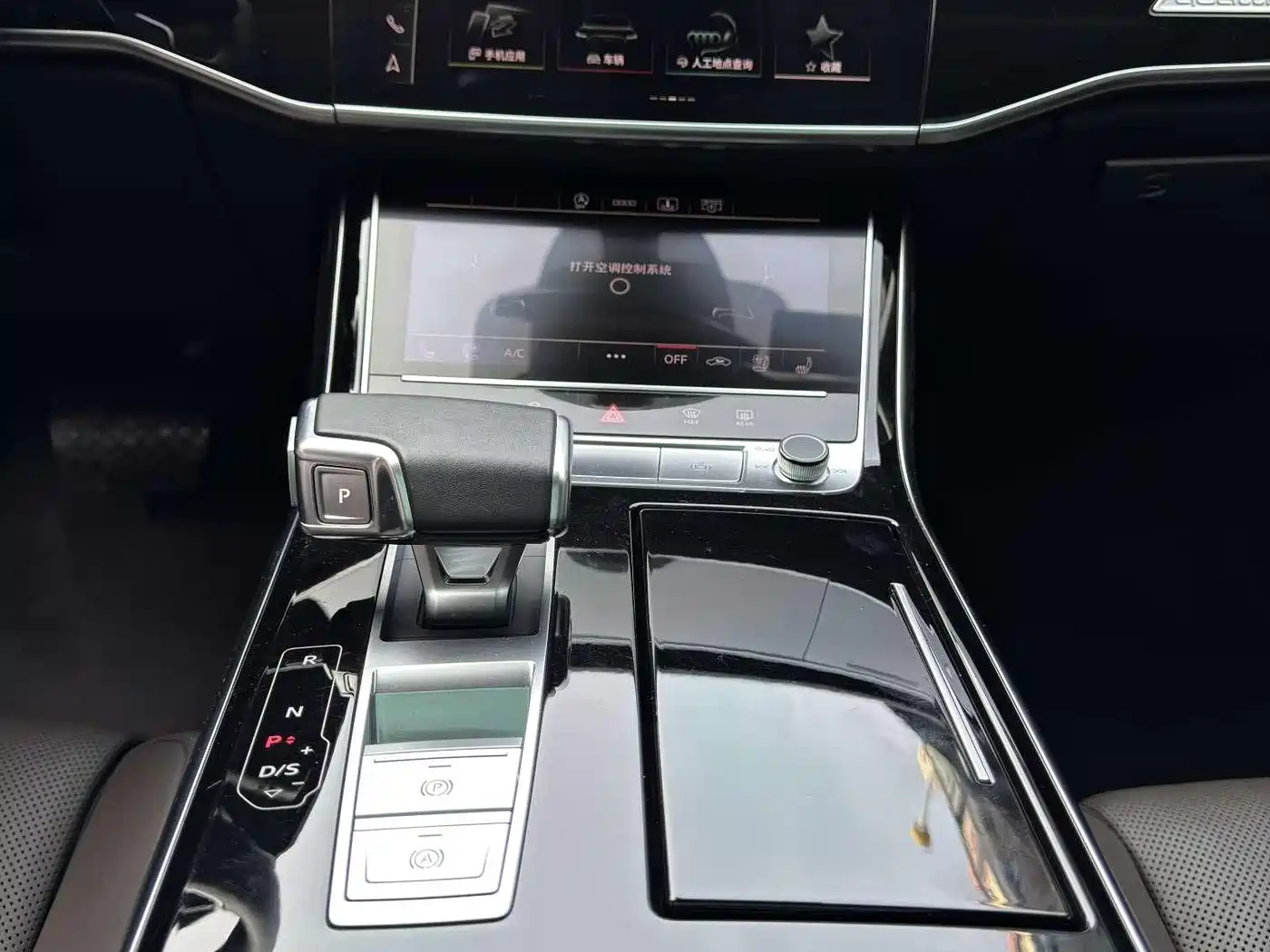 Audi A8 2022 A8L 50 TFSI quattro Comfort Collector's Edition фото 9