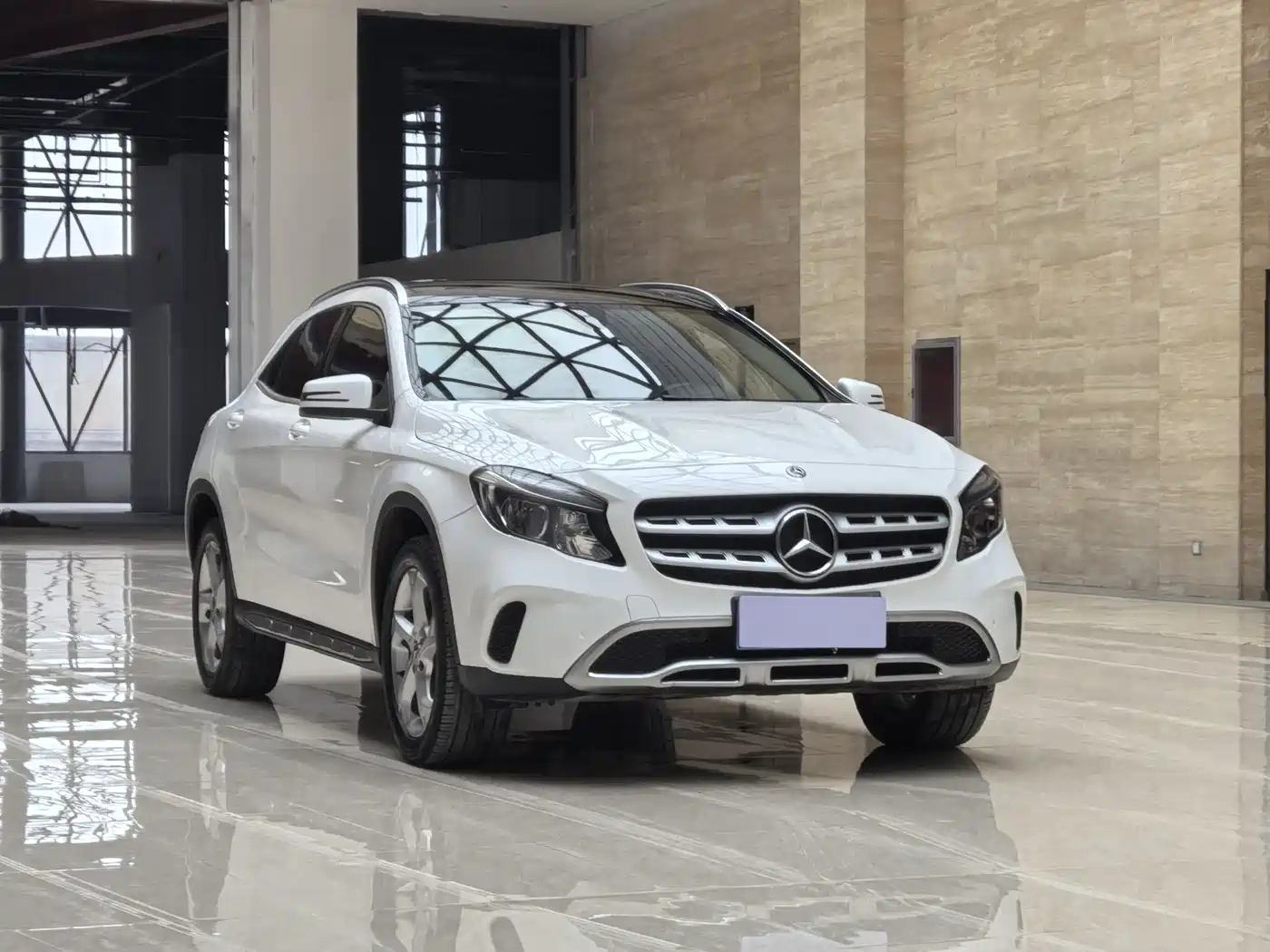 Mercedes-Benz GLA 2018 GLA 200 Dynamic фото 3