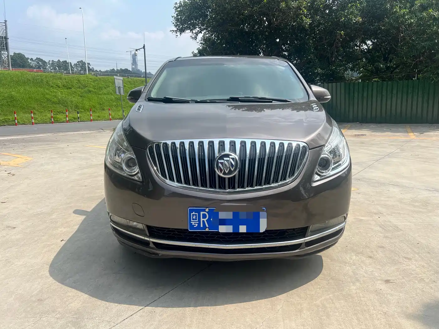 Buick GL8 2011 2011 2.4L CT Luxury Business Comfort Edition