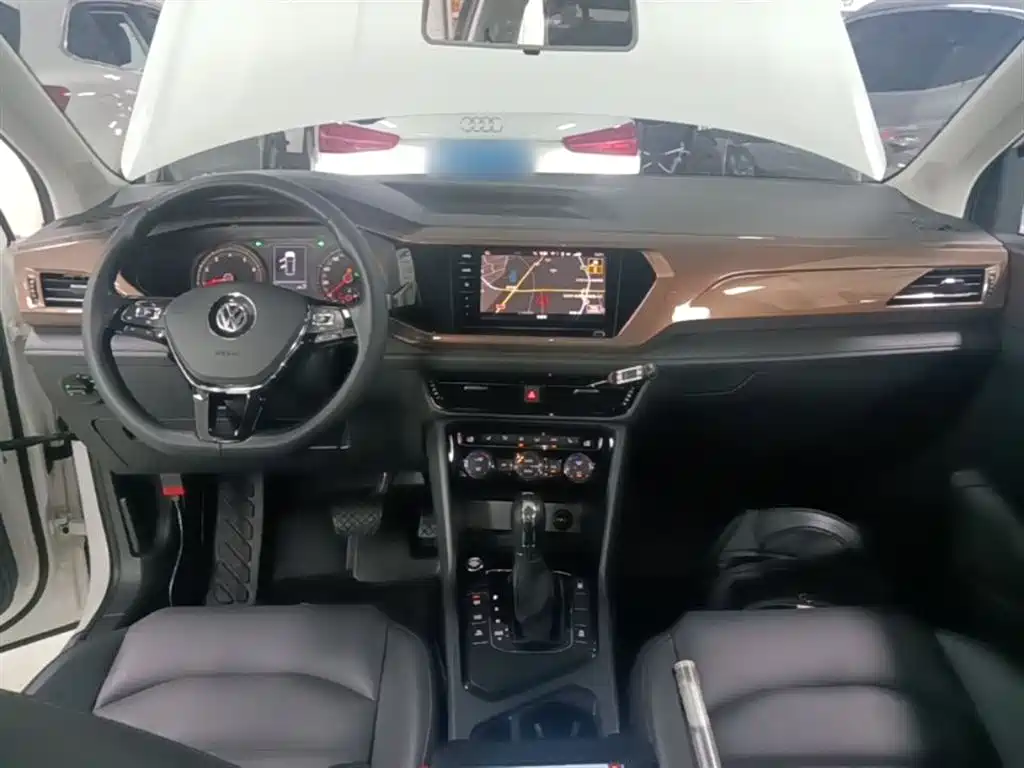 Volkswagen Tharu 2020 Model 280TSI 2WD Luxury Plus China VI фото 10