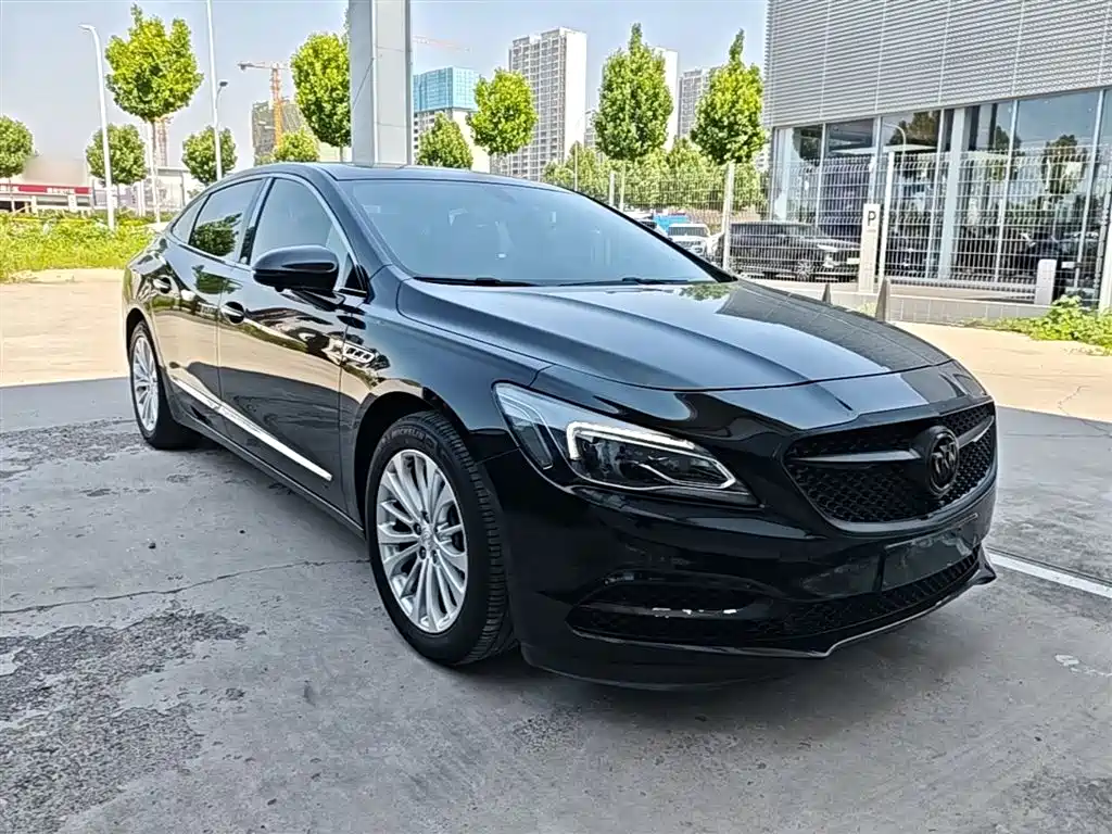 Buick LaCrosse 2019 28T Elite Edition фото 4
