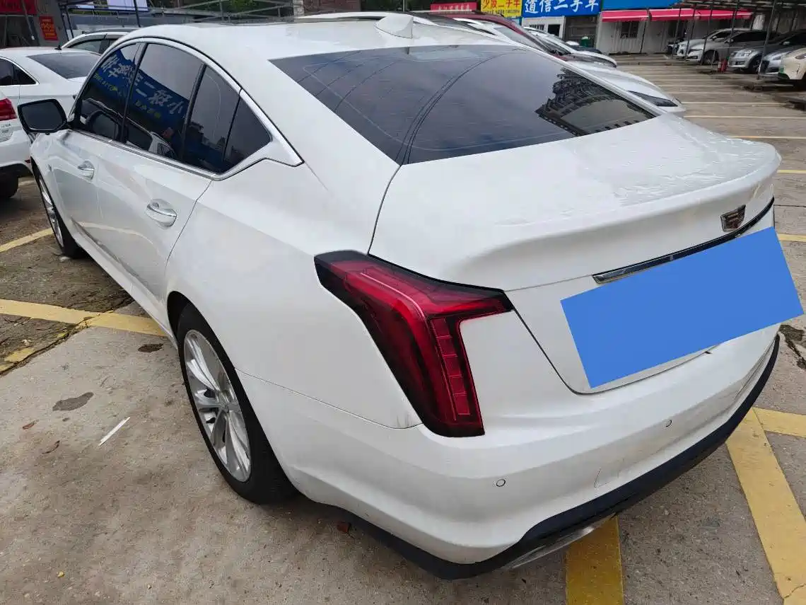 CADILLAC CT5