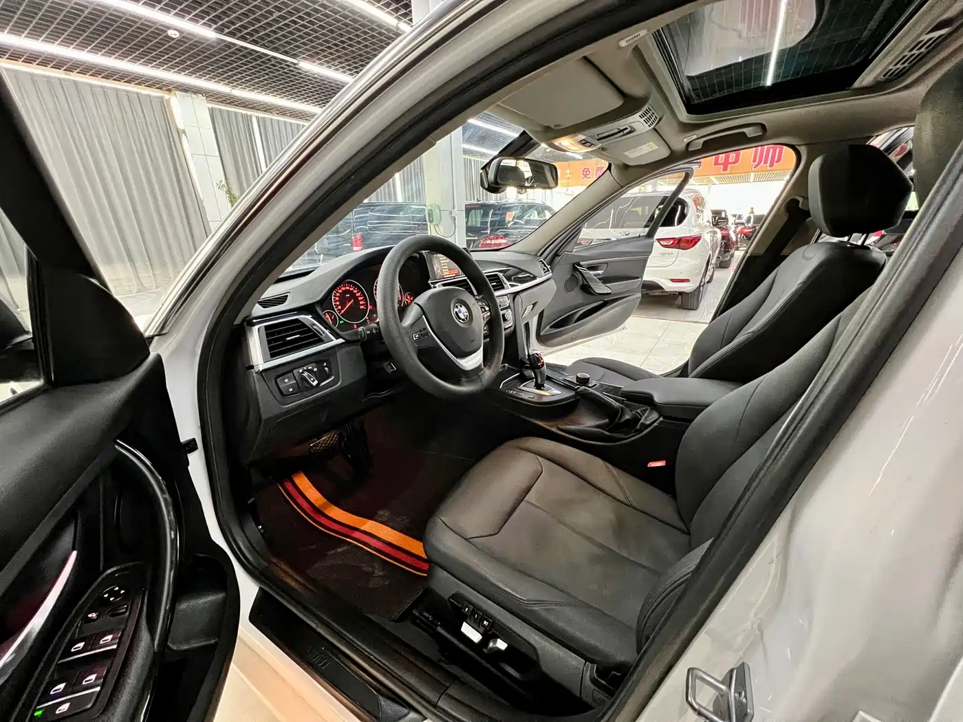 BMW 3 Series 2017 320Li xDrive Fashion фото 10