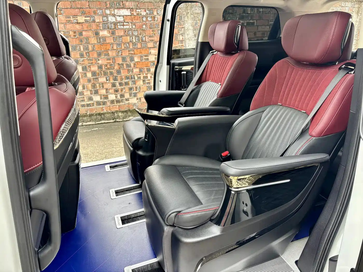 GAC Trumpchi Trumpchi E9 2023 E9 MAX фото 14