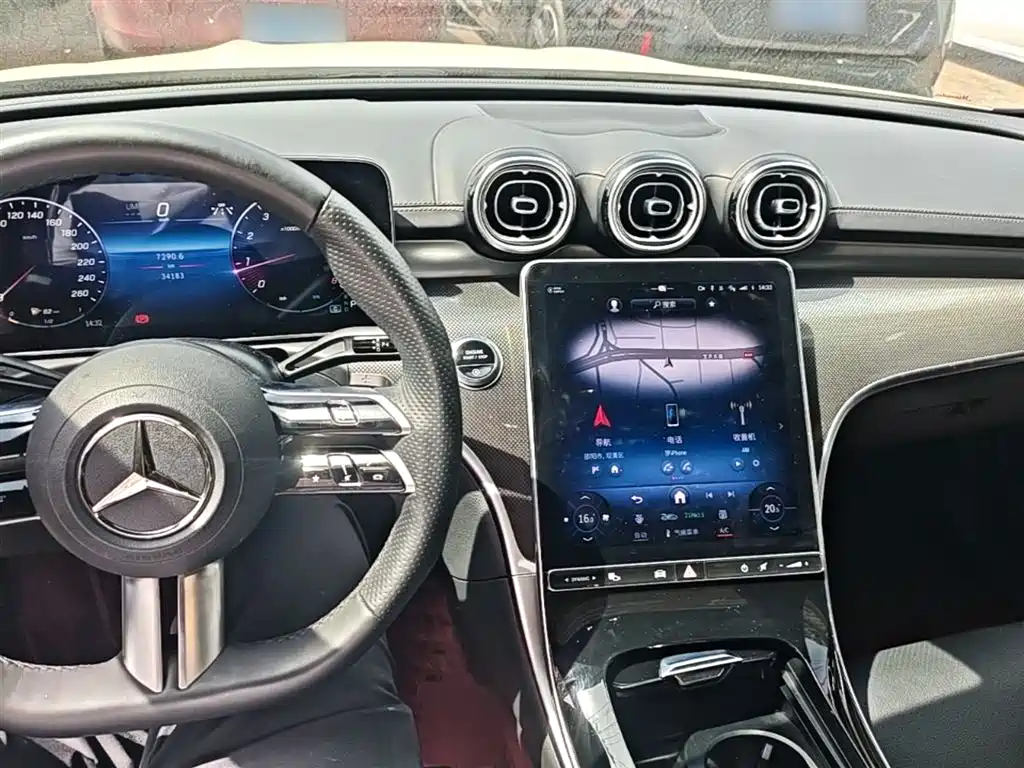 Mercedes-Benz C-Class 2023 C 260 L Night Edition Sport фото 10