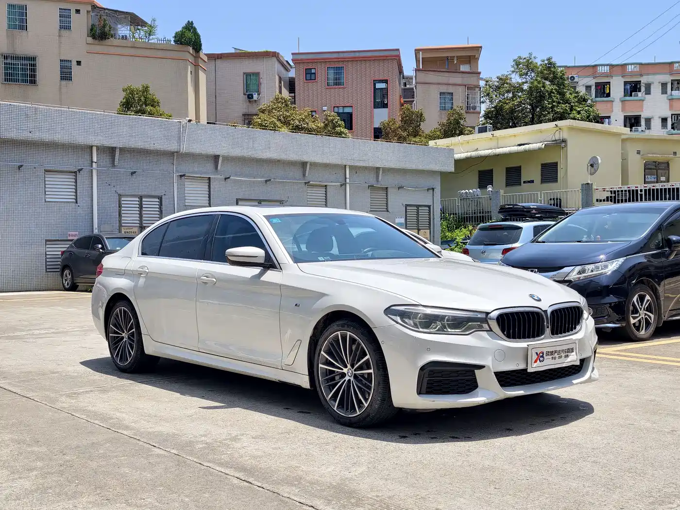 BMW 5 Series 2020 530Li Exclusive M Sport Package фото 3