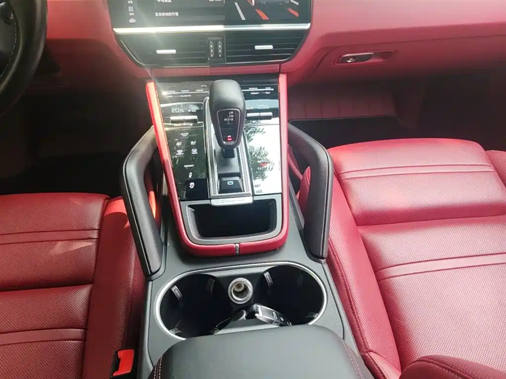 Porsche Cayenne 2019 Cayenne 3.0T фото 14
