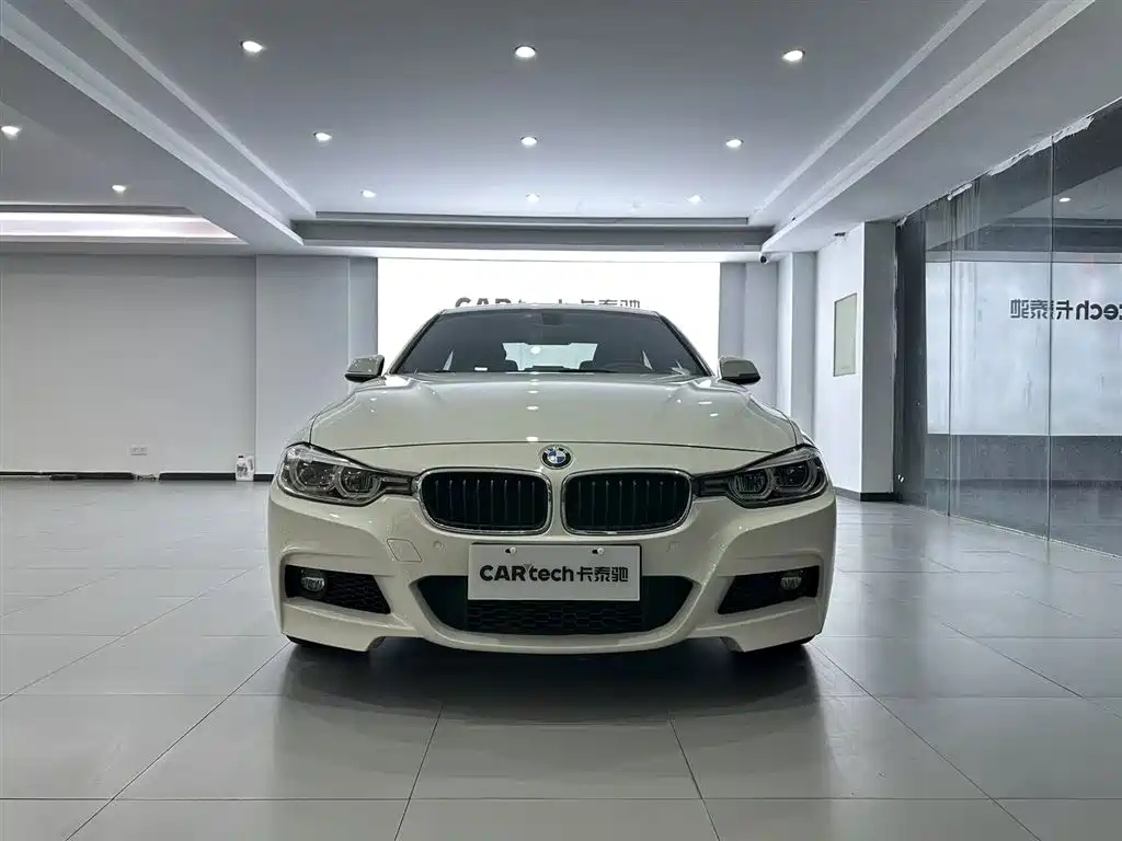 BMW 3 Series 2018 320i M Sport Package фото 3