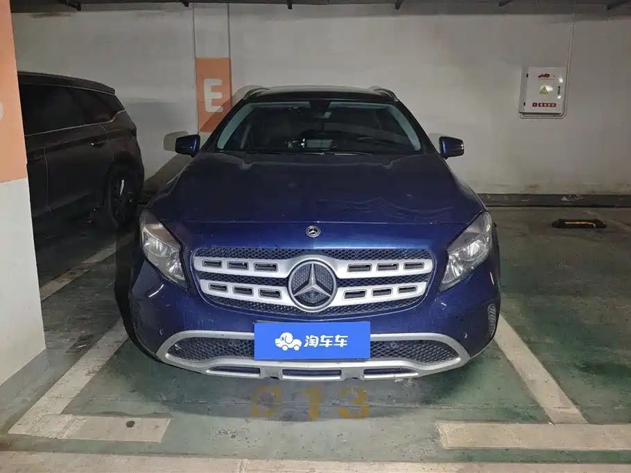 Mercedes-Benz GLA 2019 GLA 200 Dynamic фото 2