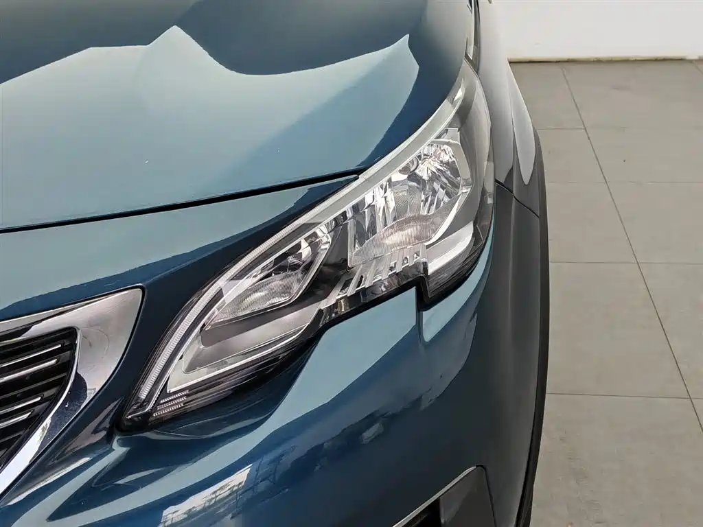 Peugeot 5008 2017 380THP 7-seat Elite Edition фото 7