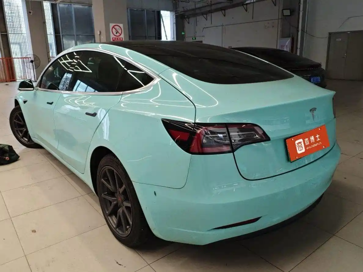 Фото 7 - Tesla Model 3