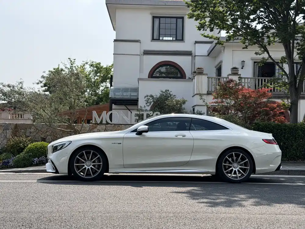 Mercedes-Benz S-Class AMG 2018 AMG S 63 4MATIC+ Coupe фото 18