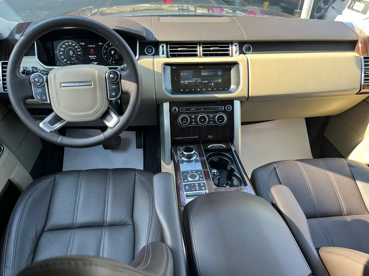 Land Rover Range Rover 2017 3.0 SC V6 Vogue LWB (Long Wheelbase) фото 21