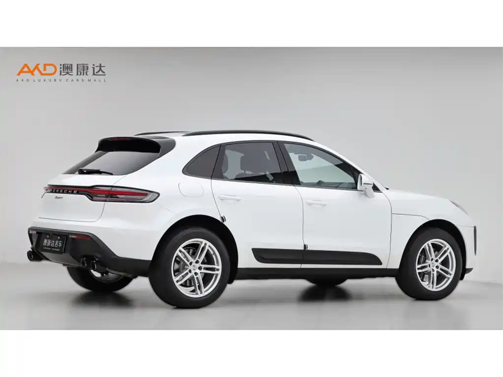 Porsche Macan 2023 Macan 2.0T фото 3