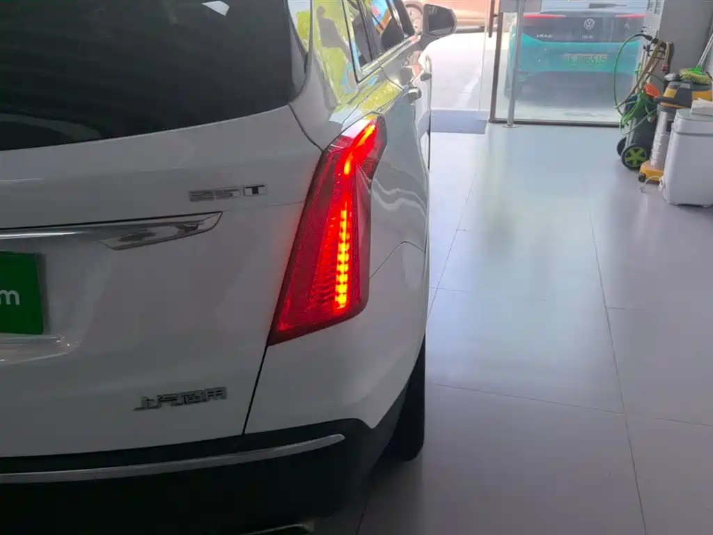 Cadillac XT5 2018 25T Luxury фото 8