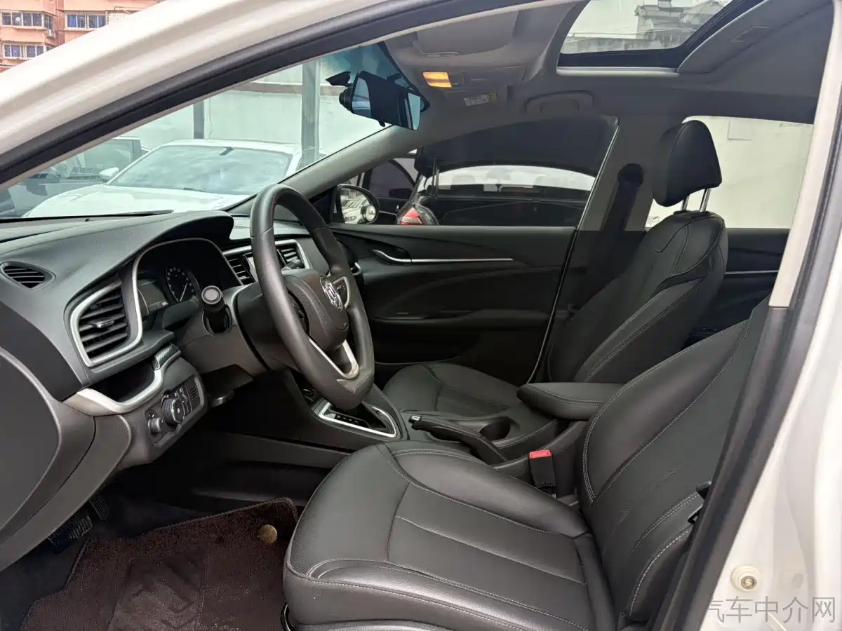 Buick Excelle 2021 Facelift Exemplar 1.5L Auto Elite фото 4