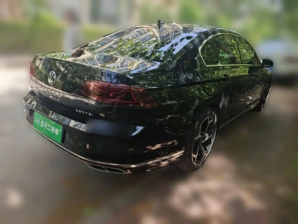 Volkswagen Magotan 2023 Model 2 Million Commemorative Edition 380TSI DSG Flagship фото 5