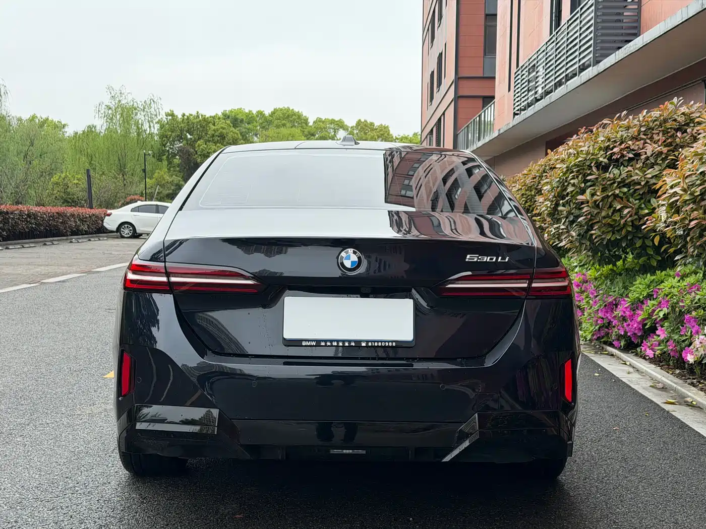 BMW 5 Series 2024 525Li M Sport Package фото 14