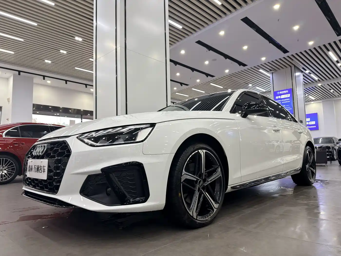 Audi A4L 2024 40 TFSI Luxury Dynamic
