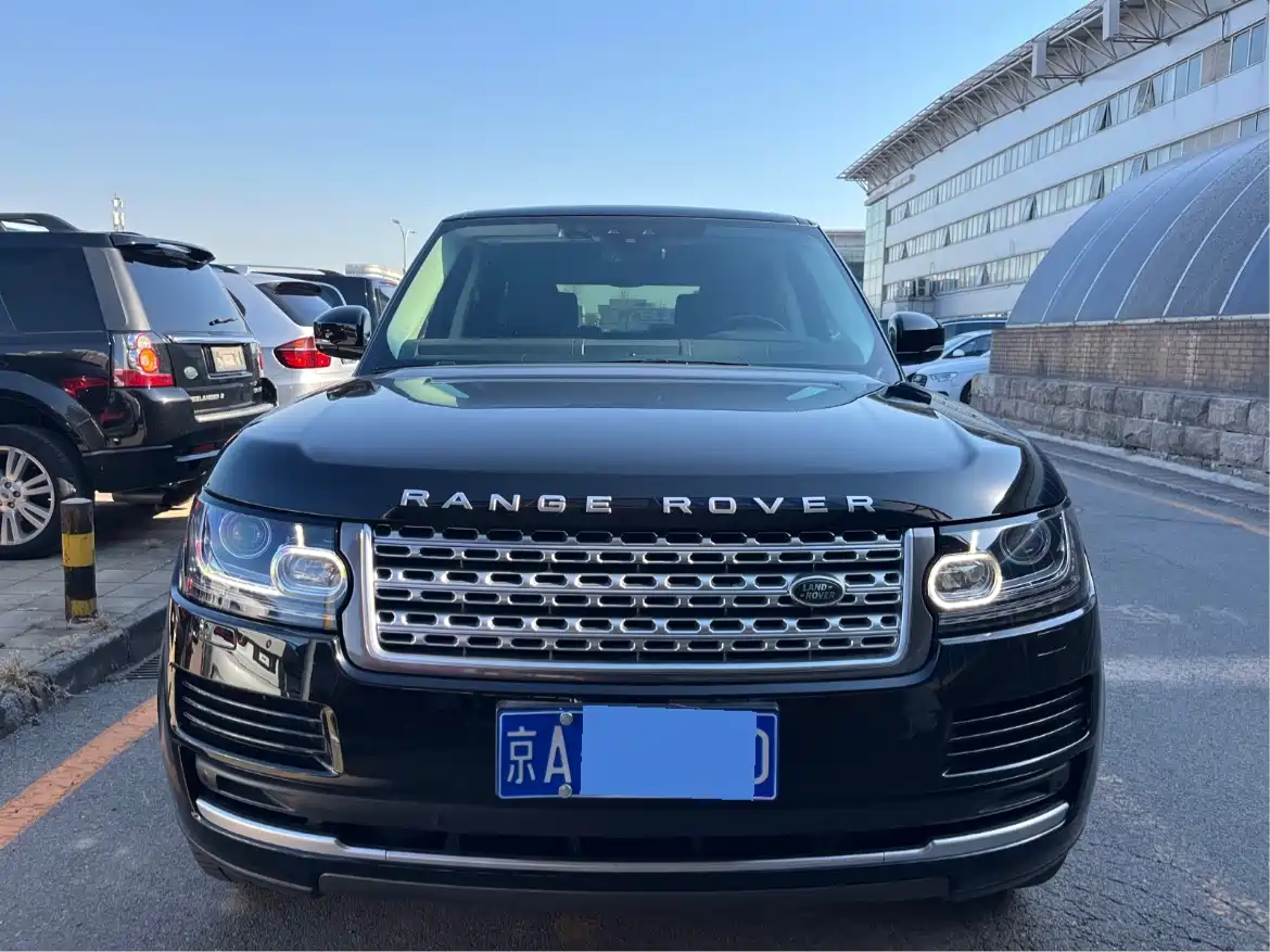 Land Rover Range Rover 2017 3.0 SC V6 Vogue LWB (Long Wheelbase) фото 2