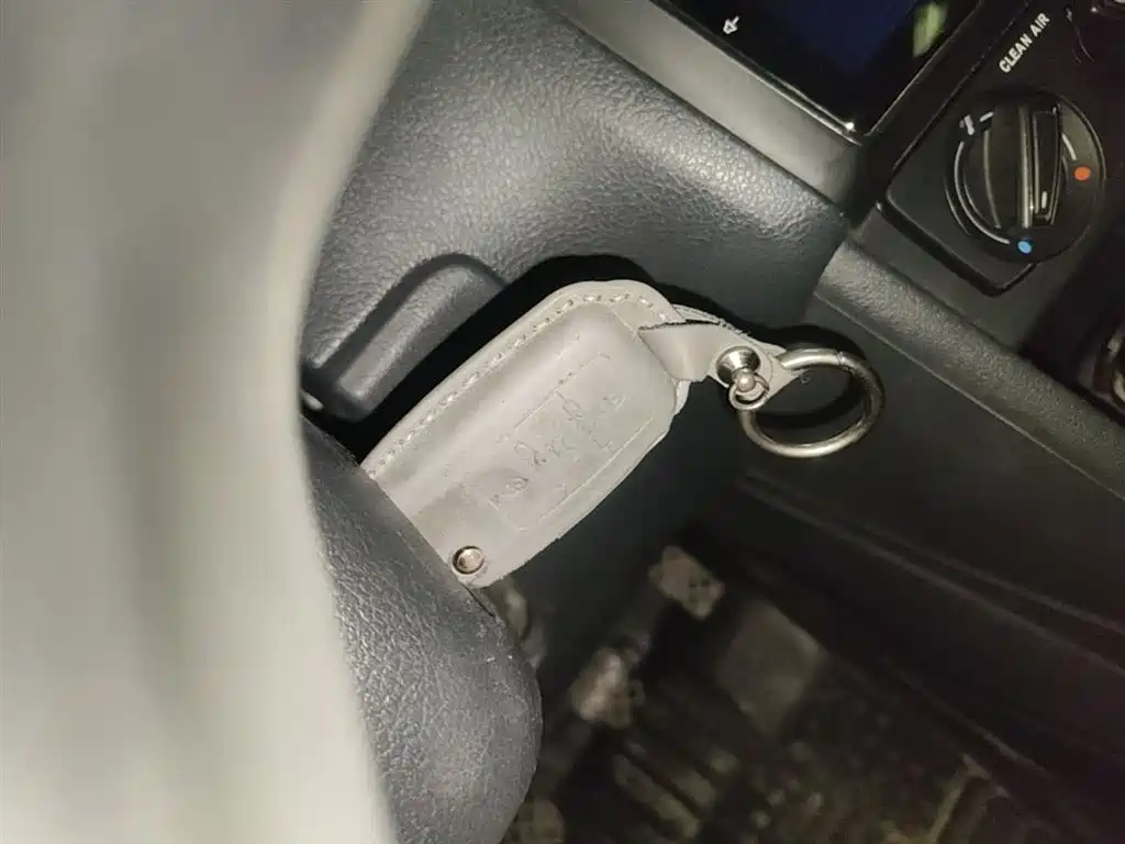 Volkswagen Polo 2016 1.4L Manual Trend фото 9