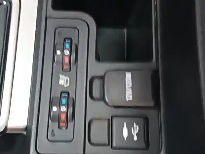 Toyota Prado 2018 3.5L Auto TX-L NAVI фото 8
