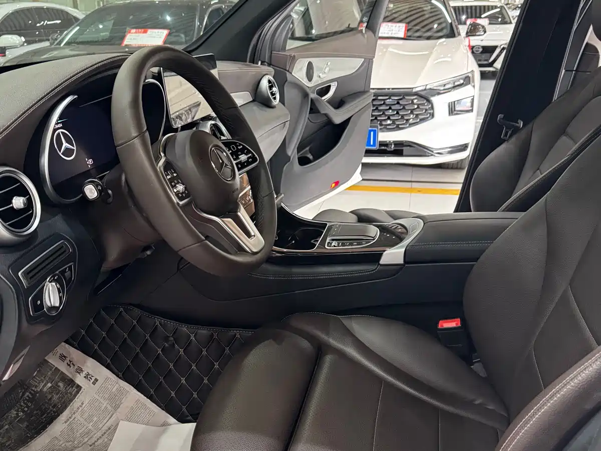 Mercedes-Benz GLC 2020 Facelift GLC 260 L 4MATIC Dynamic фото 5