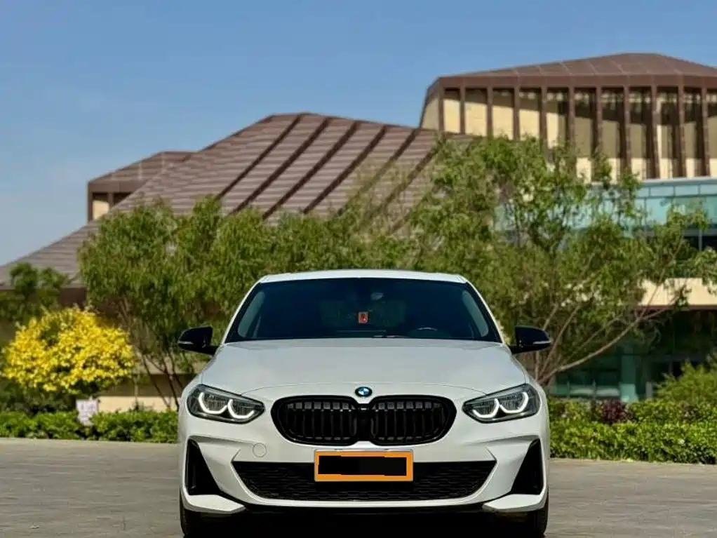 Фото 2 - BMW 1 Series