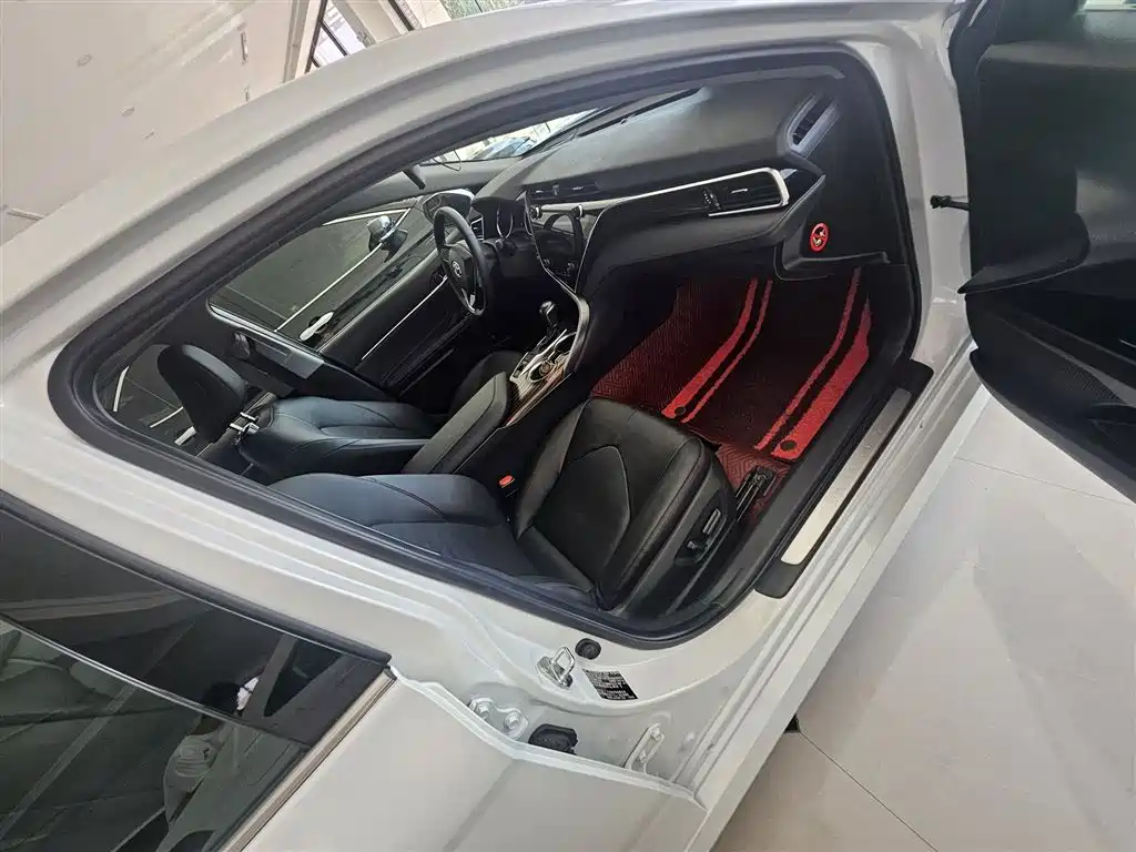 Toyota Camry 2019 2.0G Luxury (China V) фото 10