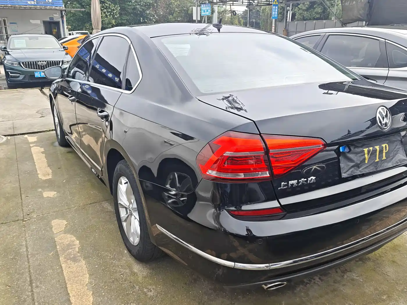 Volkswagen Passat 2016 330TSI DSG Honor Edition фото 17