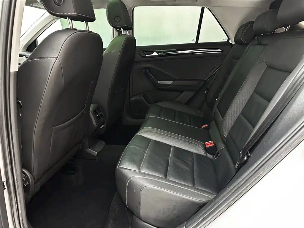 Volkswagen T-ROC 2021 280TSI DSG 2WD Comfort Connected фото 13