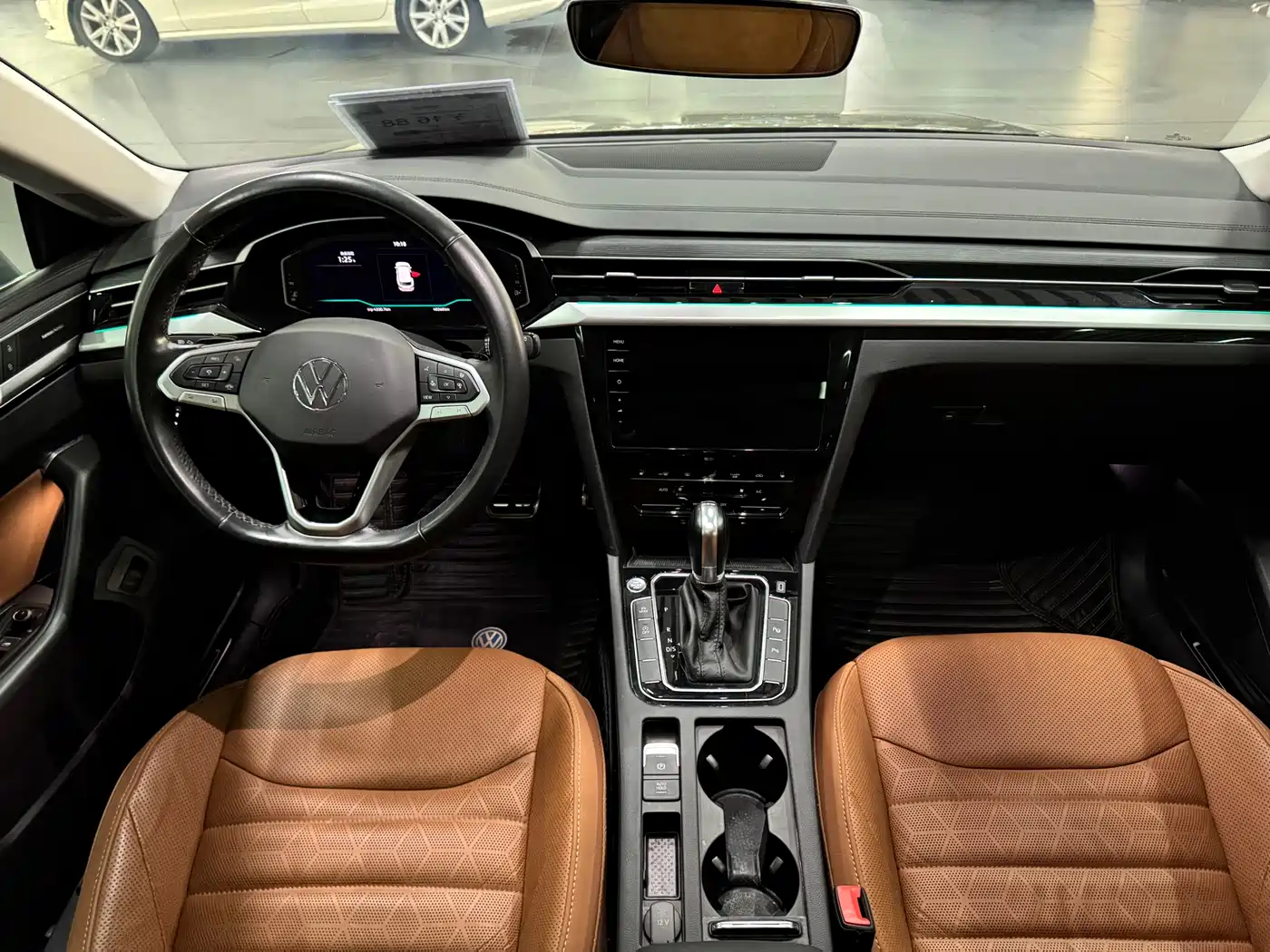 Volkswagen FAW-Volkswagen CC 2023 Shooting Brake 380TSI Hunter's Heart Edition фото 13