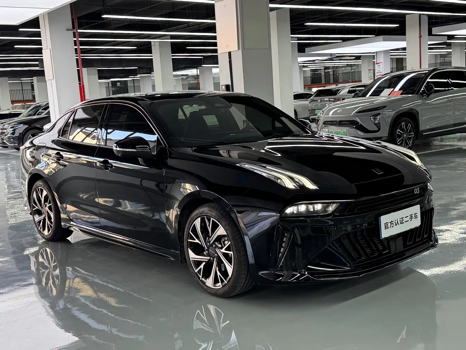 Photo 3 - Lynk & Co 03