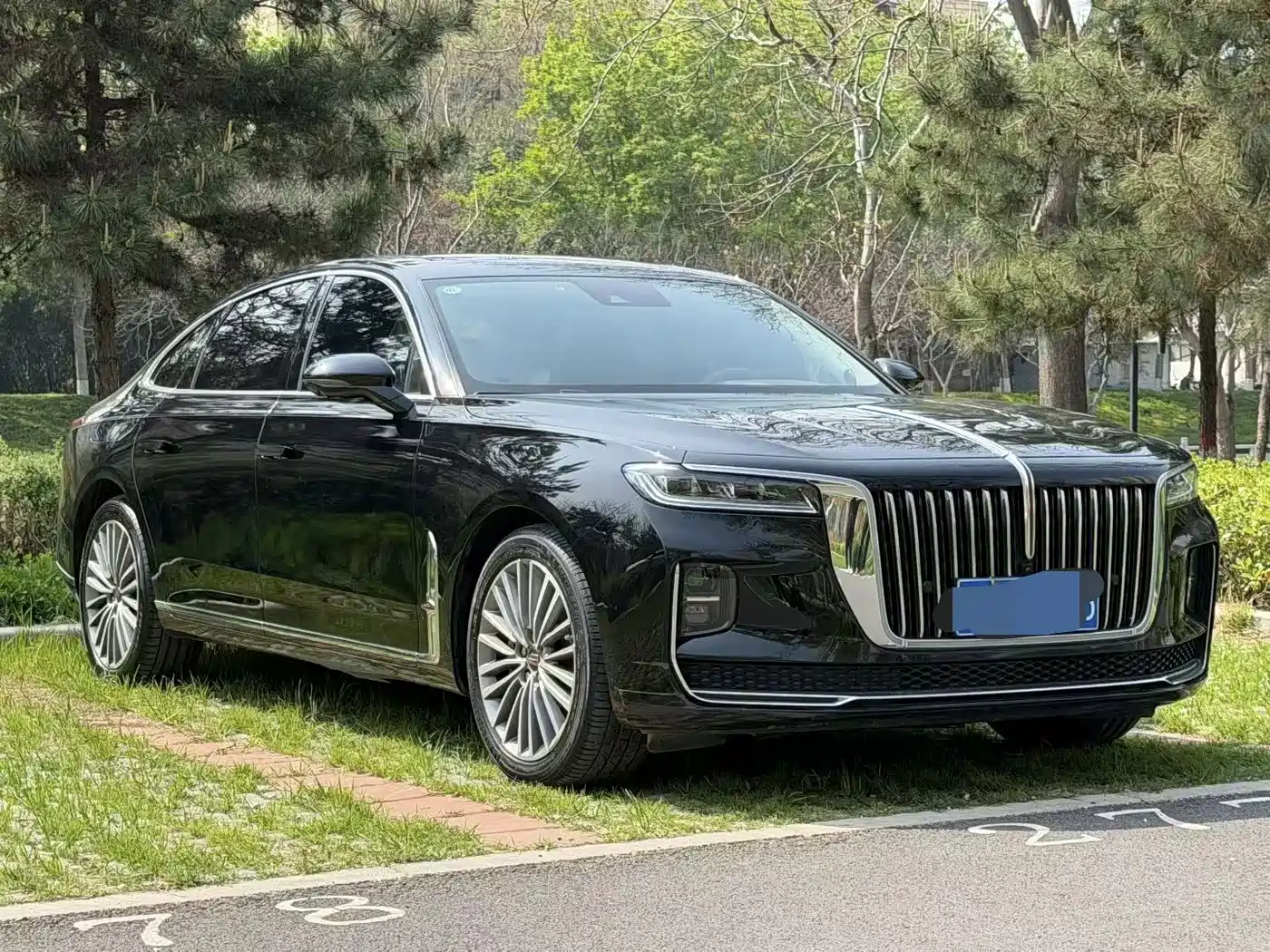  HONGQI H9
