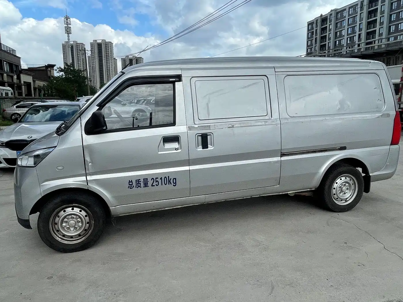 Wuling Motors Wuling EV50 2022 2021 Van Logistics Vehicle with Lishen 41.6kWh Tongyu Electronic Control
