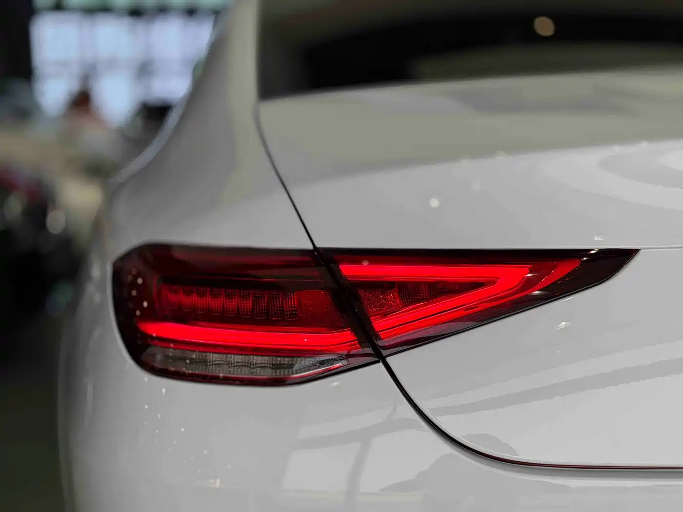 Mercedes-Benz CLS 2018 CLS 300 Dynamic фото 16