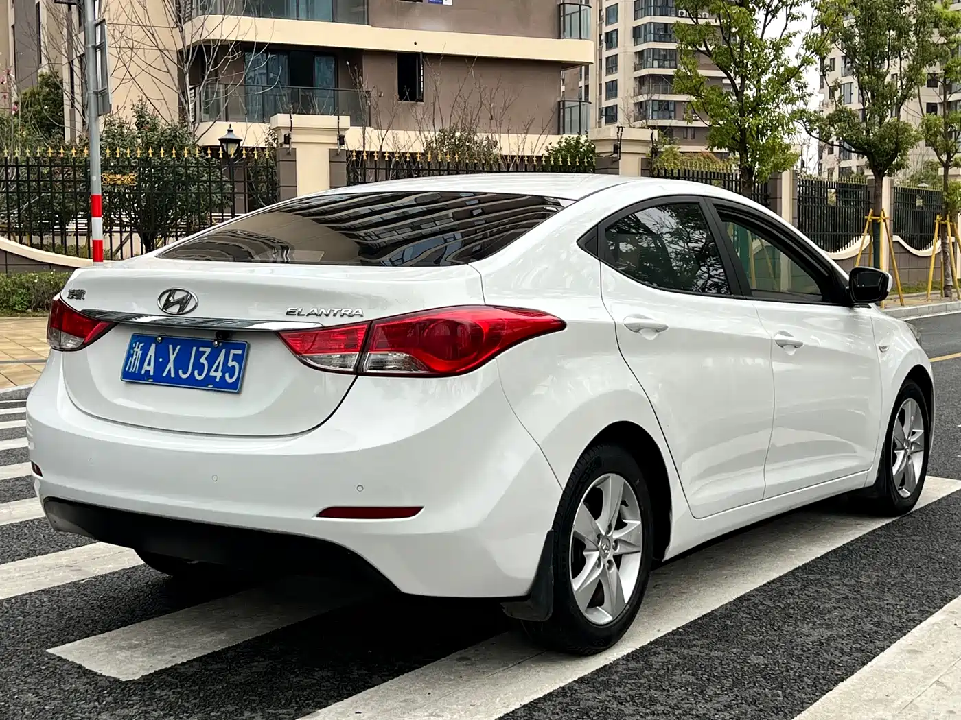 Hyundai Langdong 2015 1.6L Auto Trend фото 5