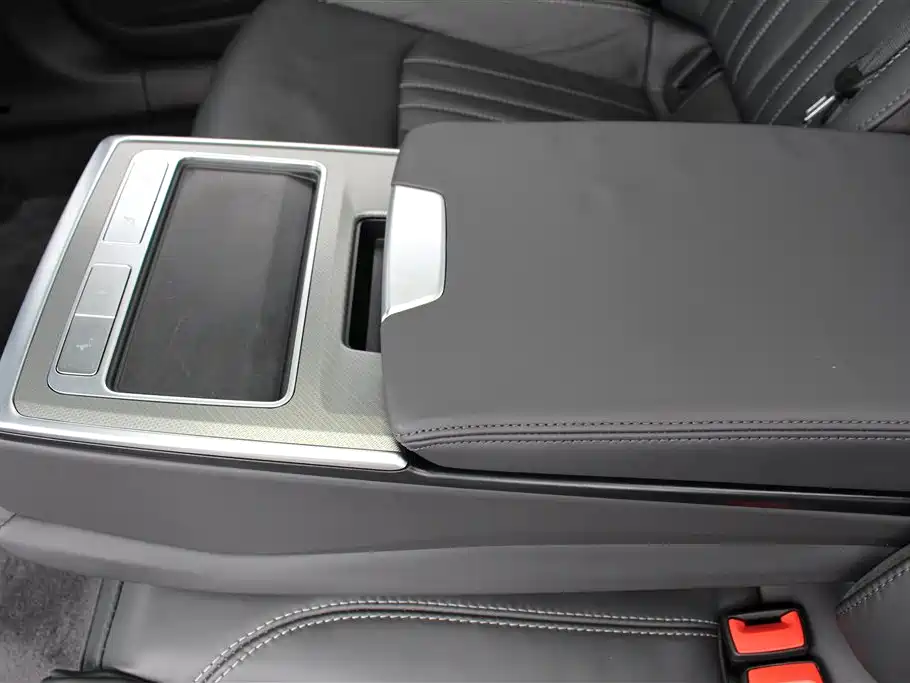 Audi A6L 2024 45 TFSI Premium Dynamic фото 17
