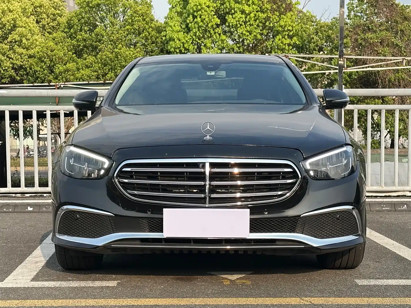 Mercedes-Benz E-Class 2021 E 300 L Fashion фото 2